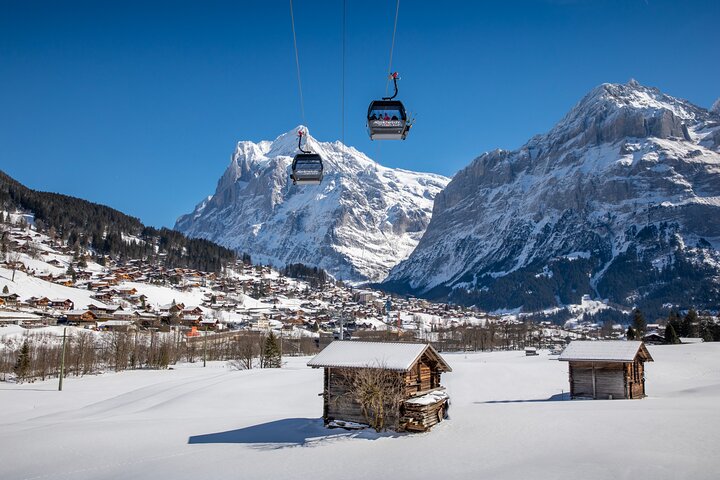 Interlaken, Grindelwald, Lauterbrunnen med Glass top Busrejse