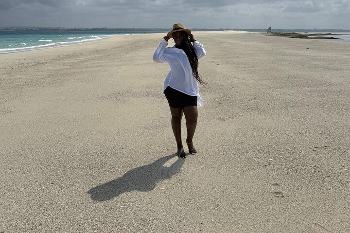 VISITE DE LUXE DU BANC DE SABLE DE NAKUPENDA ET DE LA FERME D'ÉPICES (Déjeuner inclus)
