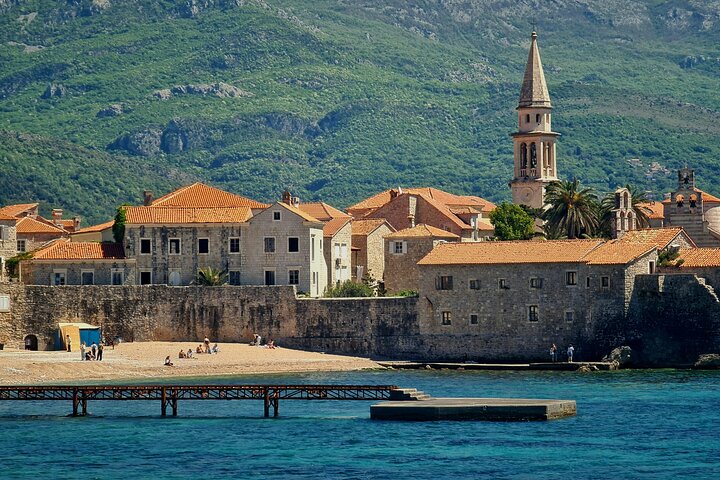 Tirana: Day Tour to Montenegro, Budva and Sveti Stefan