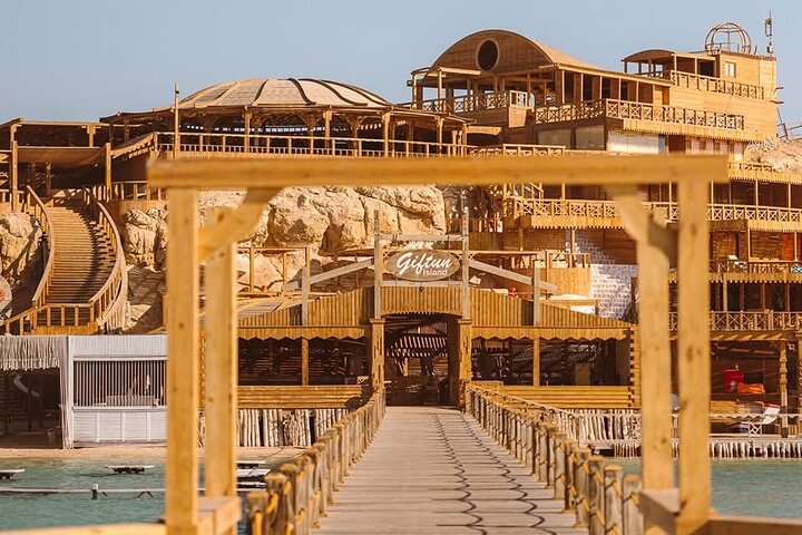 Hurghada: VIP Seafood Yacht till 3 öar, delfiner och snorkling