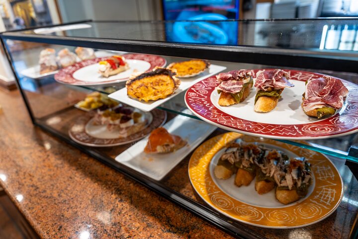 San Sebastian matrundtur: Pintxos, drycker och tapas med en lokal