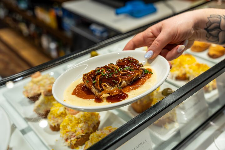 San Sebastian matrundtur: Pintxos, drycker och tapas med en lokal