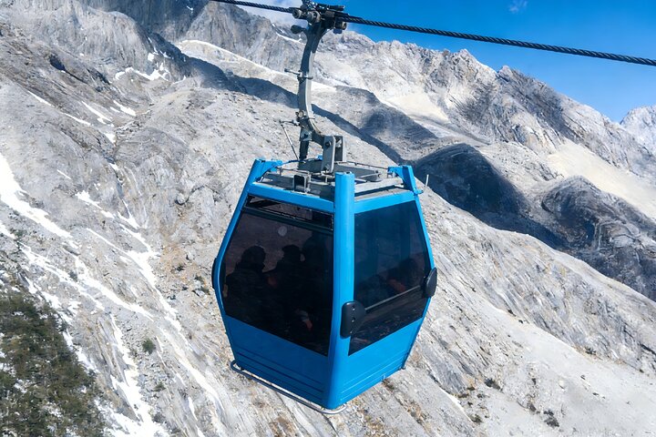 Momenti salienti privati di 2 giorni a Lijiang: centro storico, Snow Mountain, spettacolo e altro