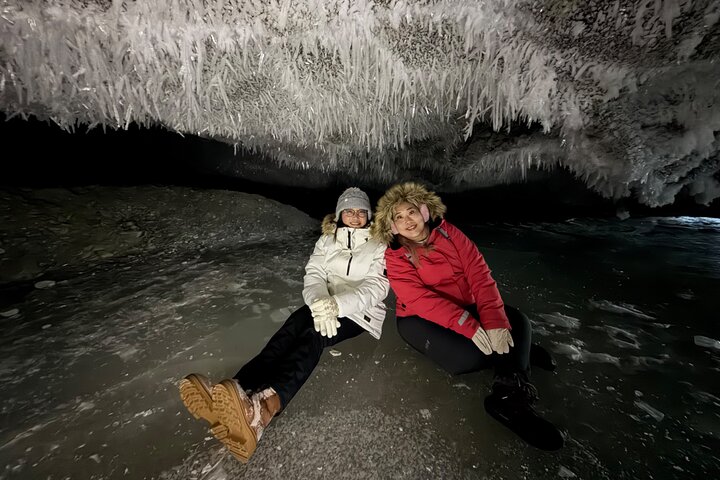 Avventura nella Grotta di Ghiaccio del Ghiacciaio Castner da Fairbanks