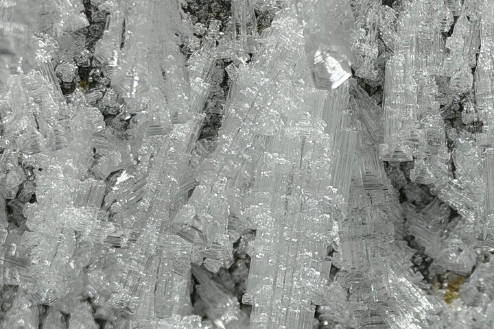 Avventura nella Grotta di Ghiaccio del Ghiacciaio Castner da Fairbanks