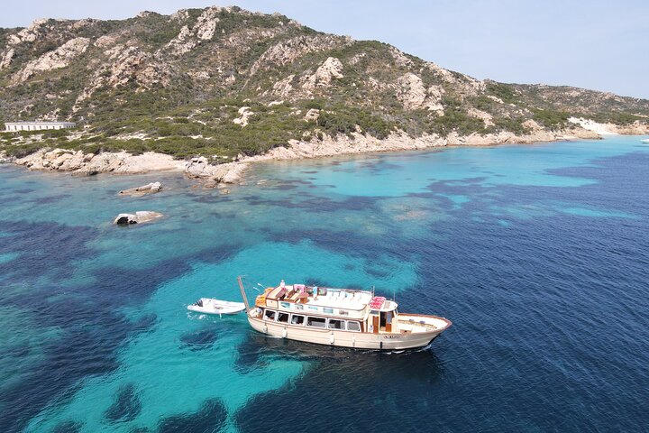 Paseo en barco por el Archipiélago de La Maddalena