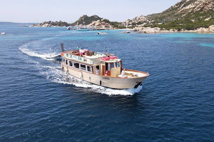 Paseo en barco por el Archipiélago de La Maddalena