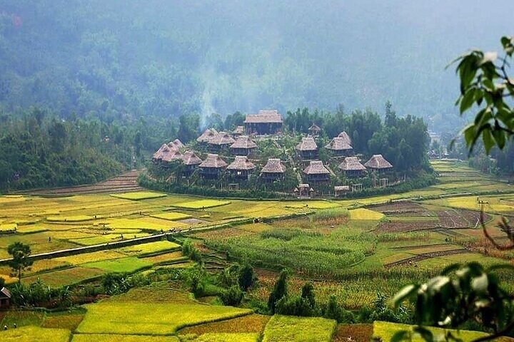 Mai Chau Valley Pu Luong Reserve Ninh Binh 3 días 2 noches