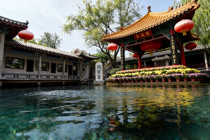 Private Jinan City Day Tour with Boat Cruise, Tea Break and Lunch
