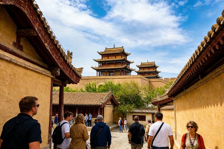 Visite privée d'une journée complète de la forteresse de Jiayuguan et de la Grande Muraille de Xuanbi