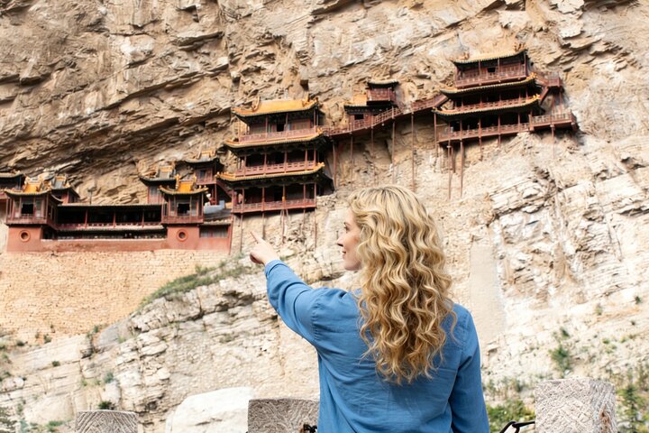 Tour privato di Datong: Meraviglie del Tempio Appeso e delle Grotte di Yungang