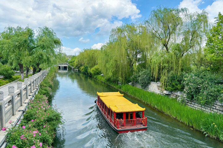 Private Jinan City Day Tour with Boat Cruise, Tea Break and Lunch