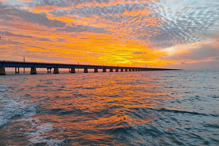 Croisière au coucher du soleil Islamorada avec pain grillé au champagne et collations