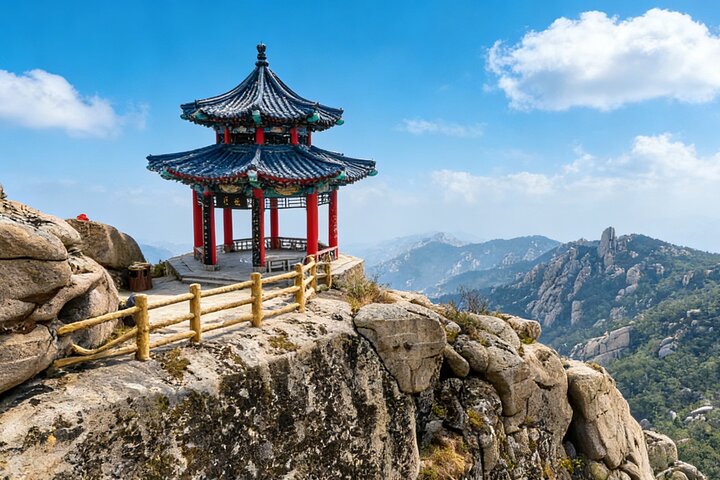 Tour Privado de Qingdao : Montaña de Laoshan&Ciudad personalizada Puntos destacados