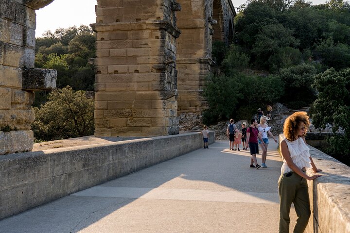 Gita di un giorno in Provenza da Aix : Baux, Pont du Gard, Avignone e vino