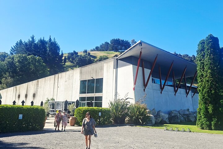 Napier Gourmet Winery Lunsj + smak på 3 store vingårder