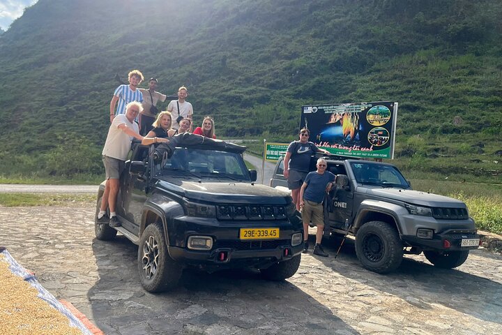 Ha Giang Jeep 4 Giorni 3 Notti Nuovo Modello Open Air Jeep