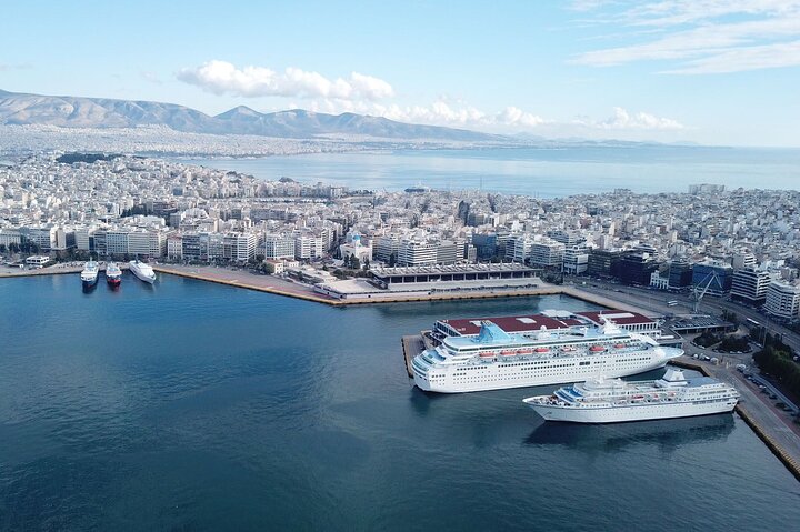 Traslado privado desde el puerto de cruceros del Pireo a Atenas