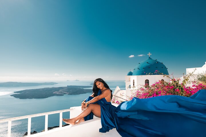 Eksklusiv Santorini Flying Dress Photoshoot med Pickup