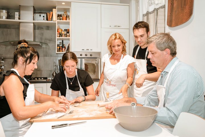Montepulciano: Pasta & Tiramisu klasse i et lokalt hjem av Cesarine
