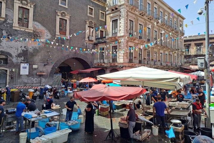 Catane Sicilian Street Food Tour: Petit groupe par Do Eat Better