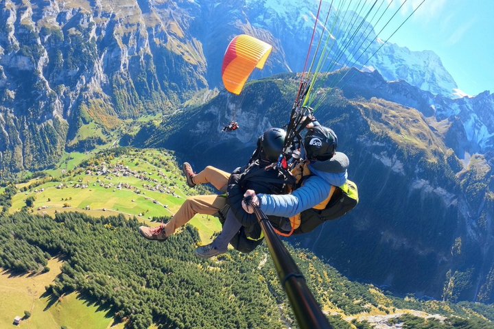Mürren-Lauterbrunnen : vols panoramiques en parapente tandem