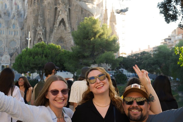 Melhores de Barcelona: Sagrada Família, Gaudi e Tour de Degustação de Doces