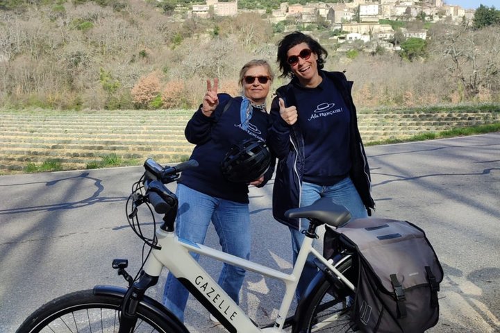 Ganztägige E-Bike-Tour in der Region Luberon von Avignon