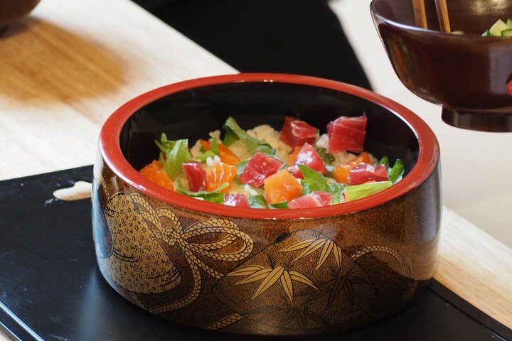 Privat sushilektion i Tokyo–6 slag, kulturhistoria och full måltid