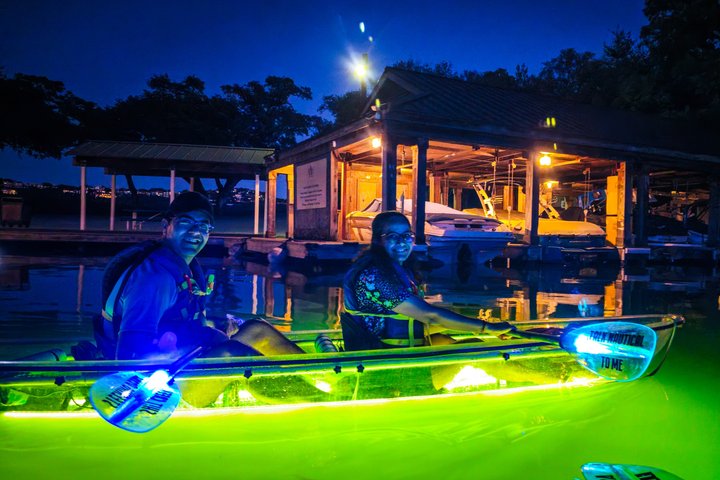 Vakantiewoningen in de buurt van GlowRow Glowing Kayak Tour Rockport