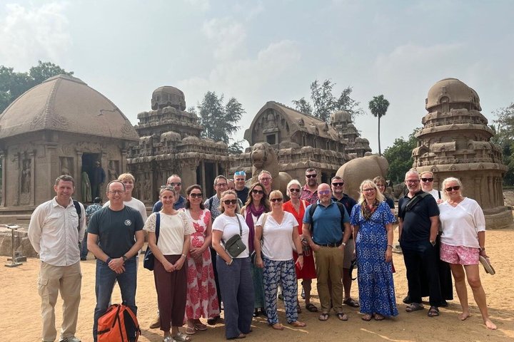 Viaje de Mahabalipuram y Pondicherry desde Chennai con 01 noche de alojamiento
