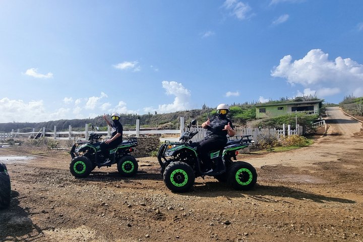 West Curaçao ATV Tour : Deserto & Cave - Flamingo - Tartarughe...