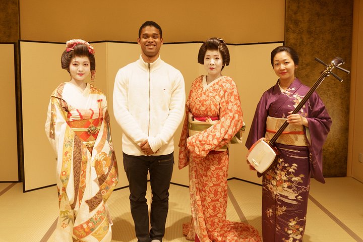 Tokyo : 3 - Geisha Show med Shamisen, Game & Matcha i Asakusa