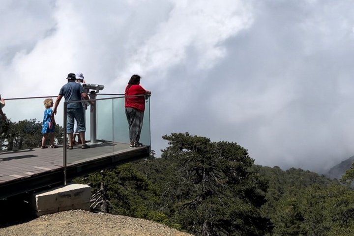 Wine Testing Tour, Mount Olymp and Laneia traditional Village