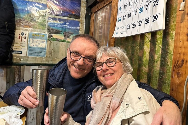 Osaka Local Izakaya Hopping : Comida, bebidas y vida nocturna