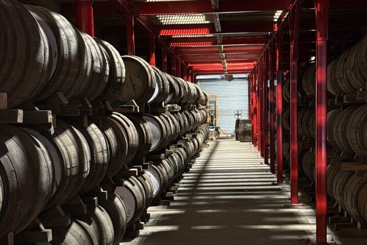 Excursão pela Destilaria Falkirk Whisky
