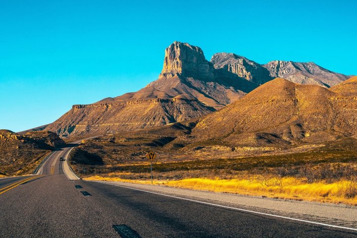 Paquete de audio GPS para conducir Big Bend y Guadalupe (2 tours)