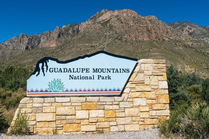 Paquete de audio GPS para conducir Big Bend y Guadalupe (2 tours)