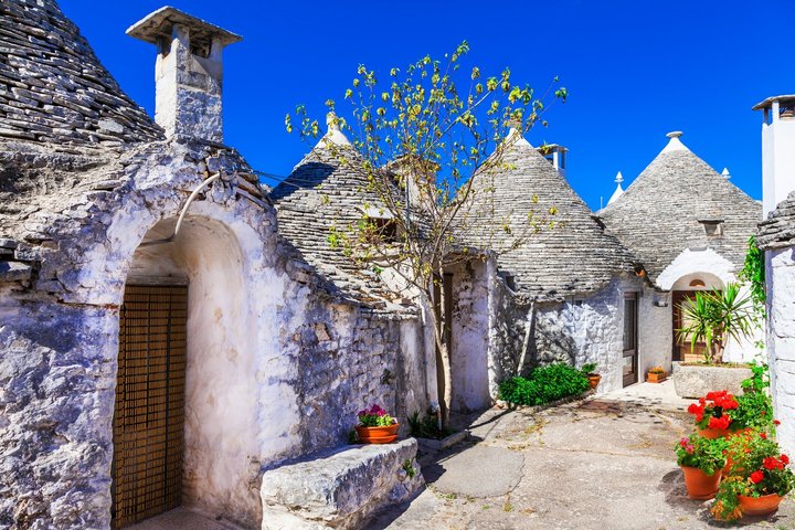 Alberobello Trulli Village: Private Shore Tour from Brindisi Port