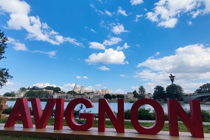 Gita di un giorno in Provenza da Aix : Baux, Pont du Gard, Avignone e vino