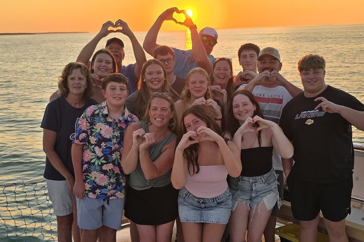 Croisière au coucher du soleil Islamorada avec pain grillé au champagne et collations