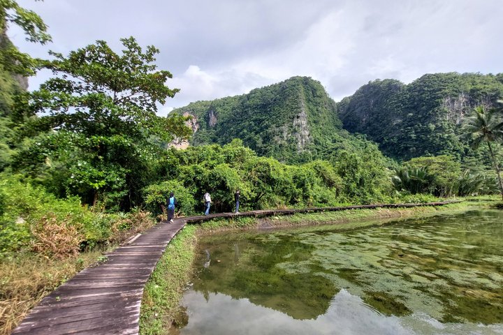 Excursion d'une journée au parc préhistorique de Leang-Leang et au karst de Rammang-Rammang