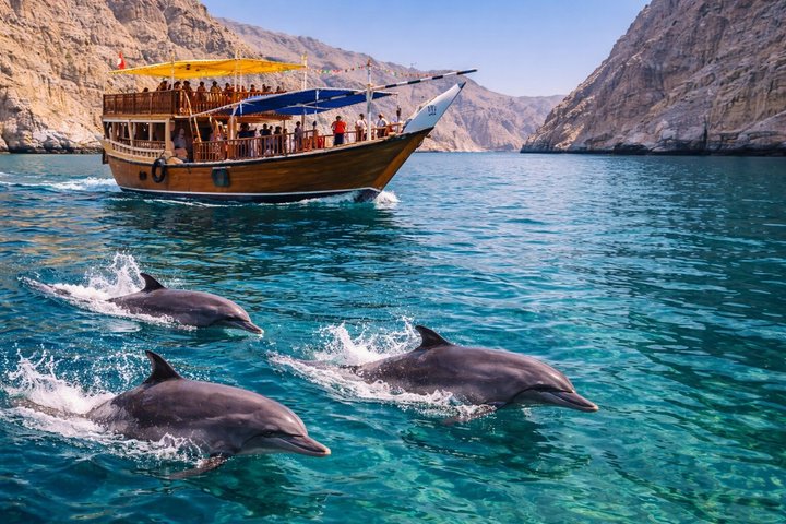 Crucero Dhow nocturno por Musandam Khasab con cena de barbacoa