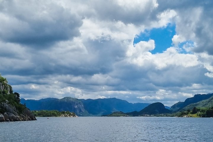 Croisière électrique de Stavanger au fjord jusqu'au Lysefjord et Preikestolen