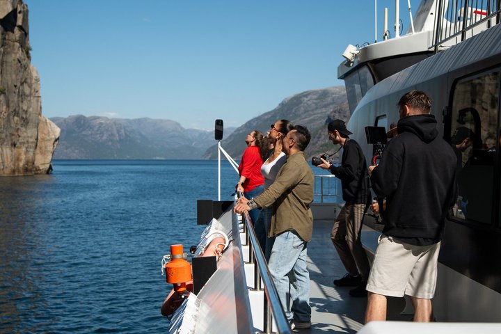 Croisière électrique de Stavanger au fjord jusqu'au Lysefjord et Preikestolen