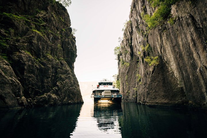 Croisière électrique de Stavanger au fjord jusqu'au Lysefjord et Preikestolen