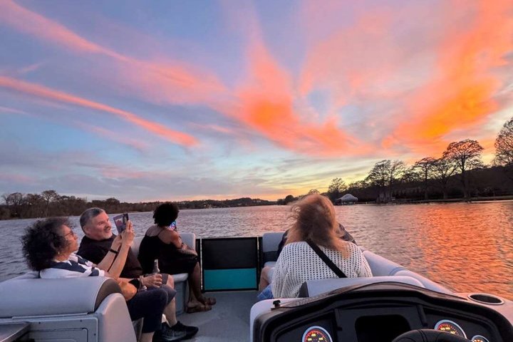 1 uur Lake Austin Boat Cruise. BYOB (Gedeeld - Enkele Tickets)
