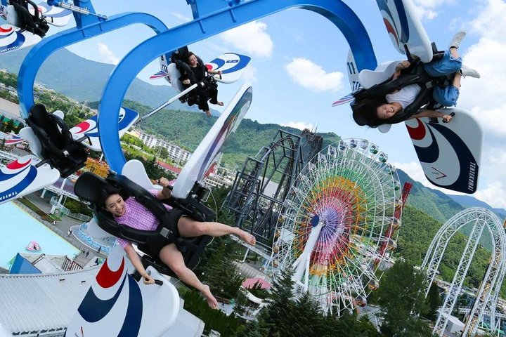 Kaartje voor Fuji Q Highland