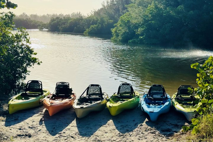 Restauranter i nærheten av Kickin' Kayaks Morning Wildlife Tour