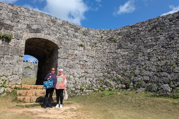 Okinawa : tour del patrimonio del castello di Zakimi e del museo di Yuntanza